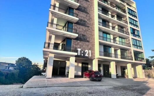Departamento en venta con rooftop, alberca y vistas 360, Torre 21