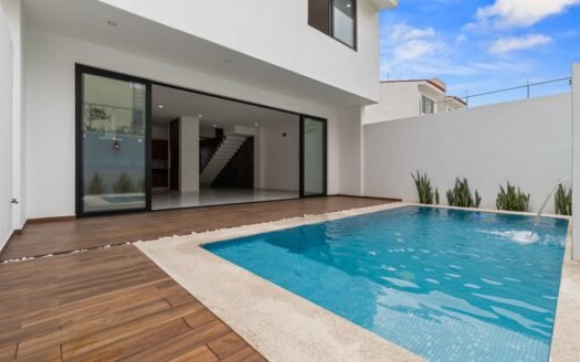 Brand new house for Sale in Fluvial, Puerto Vallarta, terrace and private pool
