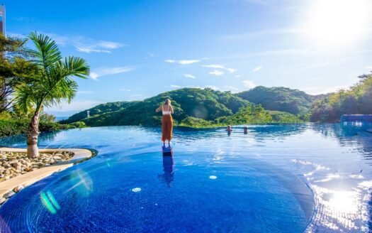 Pre-Sale Condos in La Cruz de Huanacaxtle ALAMAR