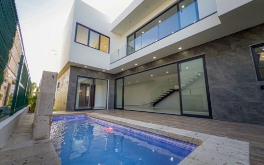 Casa en venta en Flamingos Residencial: lujo, seguridad y una vida diseñada para disfrutarse cada día