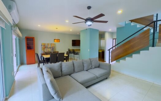 Casa en venta en Fluvial Vallarta, Puerto Vallarta, ubicación estratégica y alta plusvalía