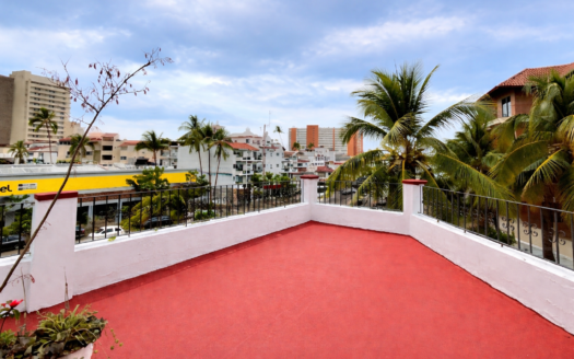 Departamento en renta en Puerto Vallarta, 1 rec, 1 baño + terraza, en Zona Hotelera