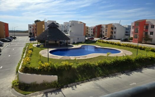 Discover this apartment for rent in Ecoterra Vallarta, located on the second floor with direct views of the swimming pool and green areas, right in front of the community amenities. Main Features: •	Second floor unit •	2 bedrooms •	1 bathroom •	Living and dining area with excellent natural light •	Kitchen with sink •	Laundry area with water heater •	1 parking space •	Unfurnished •	Brand new •	Pet friendly •	45 m² / 484.376 sq ft  The Ecoterra gated community offers amenities designed for comfortable everyday living, including controlled access, swimming pool, clubhouse, green areas, playground, and a pet-friendly environment. Ideal for those looking for a comfortable and affordable apartment within a community that offers amenities.