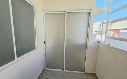 Discover this apartment for rent in Ecoterra Vallarta, located on the second floor with direct views of the swimming pool and green areas, right in front of the community amenities. Main Features: •	Second floor unit •	2 bedrooms •	1 bathroom •	Living and dining area with excellent natural light •	Kitchen with sink •	Laundry area with water heater •	1 parking space •	Unfurnished •	Brand new •	Pet friendly •	45 m² / 484.376 sq ft  The Ecoterra gated community offers amenities designed for comfortable everyday living, including controlled access, swimming pool, clubhouse, green areas, playground, and a pet-friendly environment. Ideal for those looking for a comfortable and affordable apartment within a community that offers amenities.