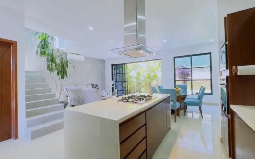 House for Sale in Fluvial Vallarta | Pool, 3 Bedrooms + Office/Studio