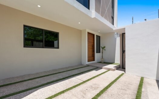 Casa nueva en venta en Valle del Mar, Puerto Vallarta , 4 recamaras + terraza