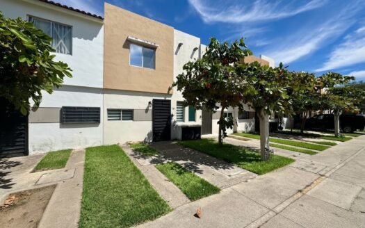 Furnished House for Sale in Jade Residencial, Ixtapa – Puerto Vallarta